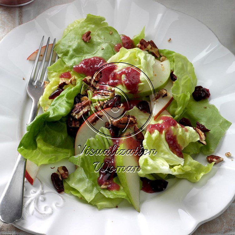 Pear & Pecan Salad with Cranberry Vinaigrette