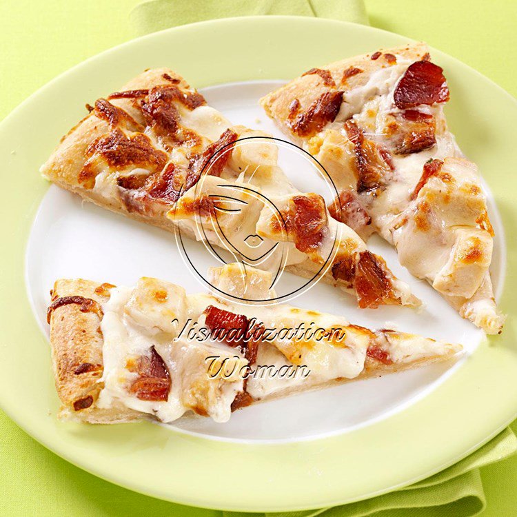 Garlic Chicken & Bacon Pizza