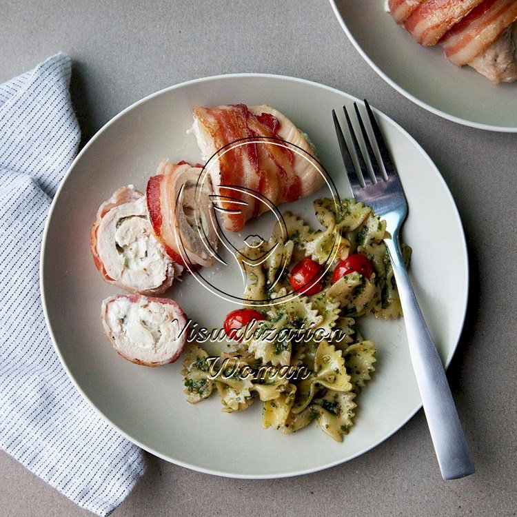 Bacon-Wrapped Chicken