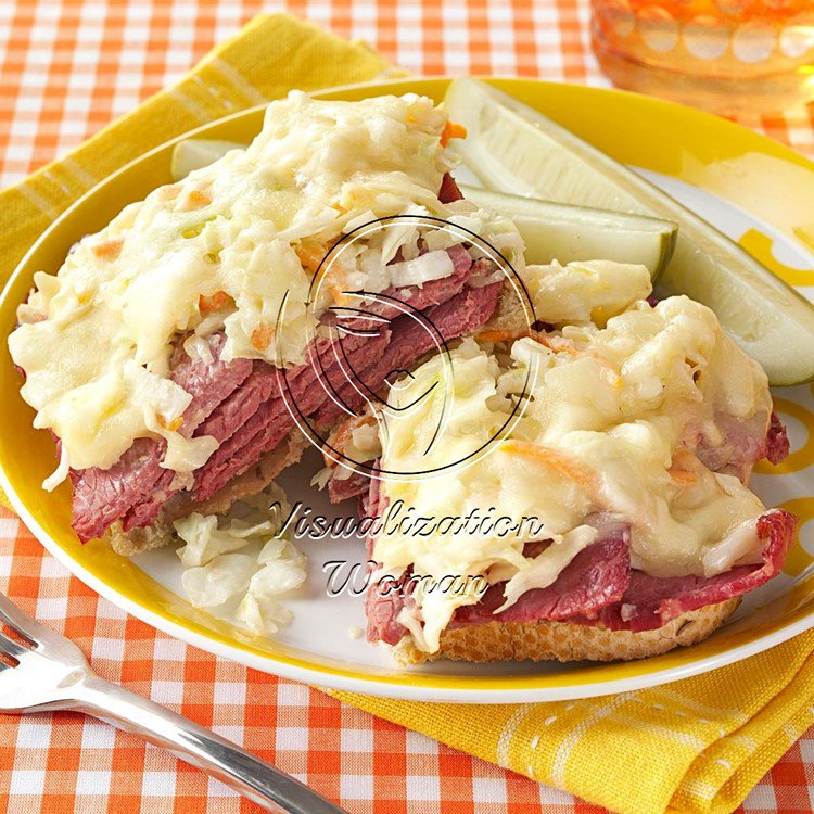 Corned Beef and Coleslaw Sandwiches